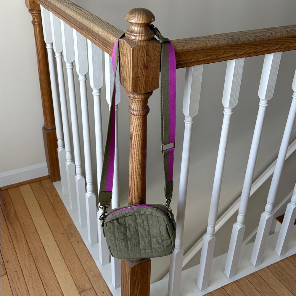 Universal Thread Crossbody/Clutch - image 4